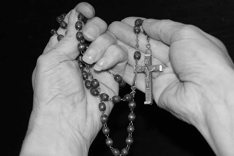 The Rosary Calls Us to Love | Franciscan Media