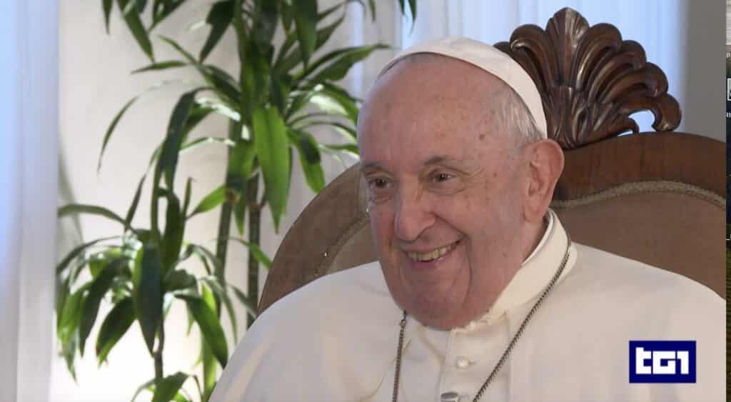 Synod, soccer, sexuality: Pope gives another wide-ranging interview